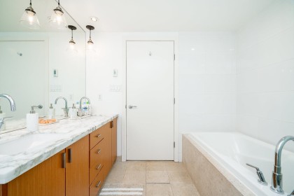 Photo 21 at 1904 - 1205 W Hastings Street, Coal Harbour, Vancouver West