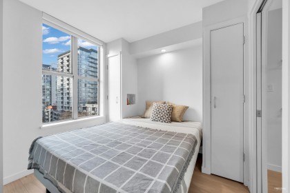 Photo 12 at 1001 - 989 Richards Street, Downtown VW, Vancouver West