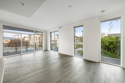 Photo 2 at 302 - 2888 Arbutus Street, Kitsilano, Vancouver West