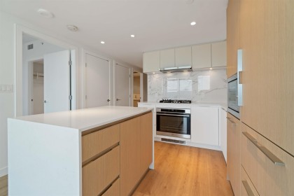 Photo 16 at 2304 - 1500 Fern Street, Lynnmour, North Vancouver