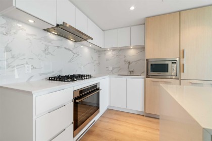 Photo 15 at 2304 - 1500 Fern Street, Lynnmour, North Vancouver