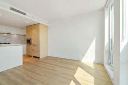 Photo 11 at 2304 - 1500 Fern Street, Lynnmour, North Vancouver