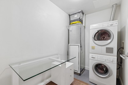 Photo 16 at 206 - 1477 W Pender Street, Coal Harbour, Vancouver West