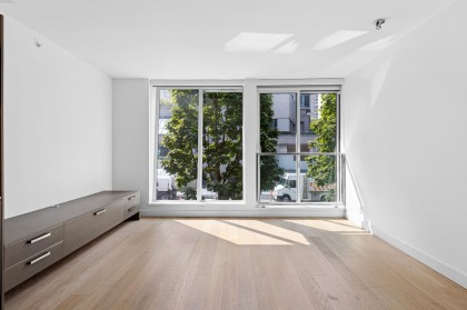 Photo 7 at 206 - 1477 W Pender Street, Coal Harbour, Vancouver West