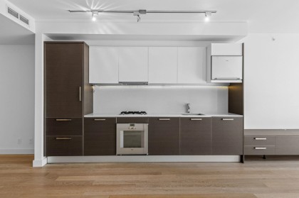 Photo 3 at 206 - 1477 W Pender Street, Coal Harbour, Vancouver West