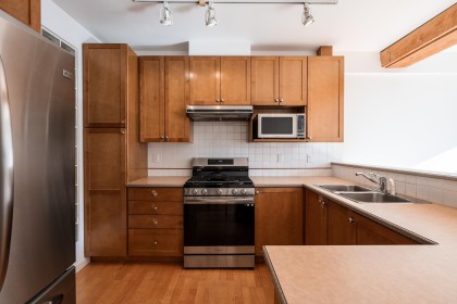 Photo 17 at 301 - 1238 Homer Street, Yaletown, Vancouver West