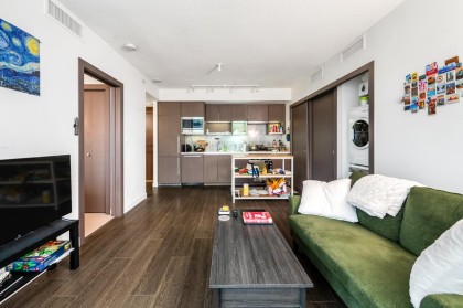 Photo 5 at 1517 - 68 Smithe Street, Downtown VW, Vancouver West