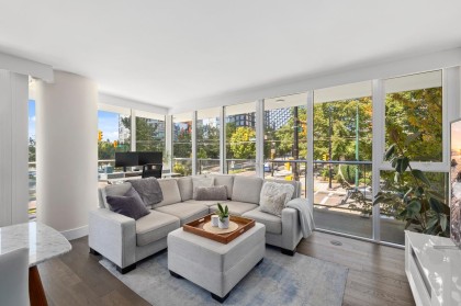 Photo 6 at 201 - 499 Pacific Street, Yaletown, Vancouver West