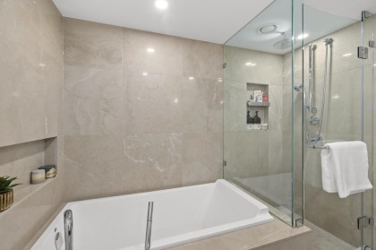 Photo 18 at 201 - 499 Pacific Street, Yaletown, Vancouver West