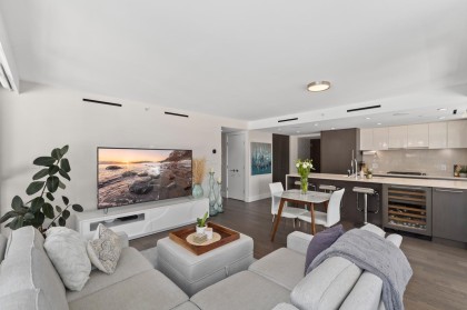 Photo 8 at 201 - 499 Pacific Street, Yaletown, Vancouver West