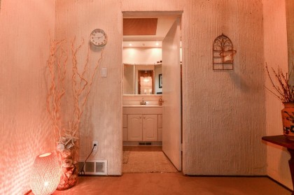 Photo 4 at 1733 Ross Road, Westlynn Terrace, North Vancouver