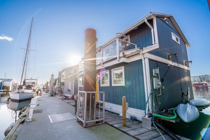 Photo 4 at A015 - 415 Esplanade Avenue, Lower Lonsdale, North Vancouver