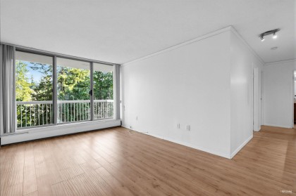 Photo 13 at 707 - 2008 Fullerton Avenue, Pemberton NV, North Vancouver