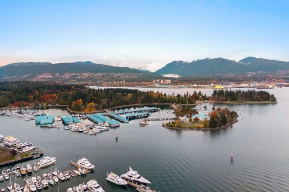 Photo 36 at 807 - 1211 Melville Street, Coal Harbour, Vancouver West