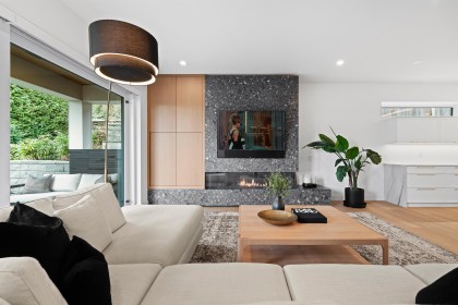 Photo 9 at 4528 Skyline Drive, Canyon Heights NV, North Vancouver