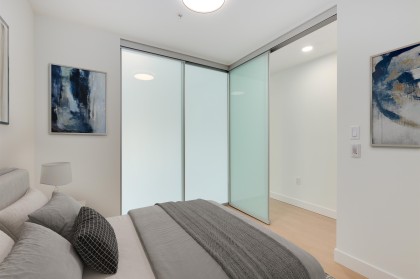 Photo 3 at 564 - 422 E 3rd Street, Lower Lonsdale, North Vancouver