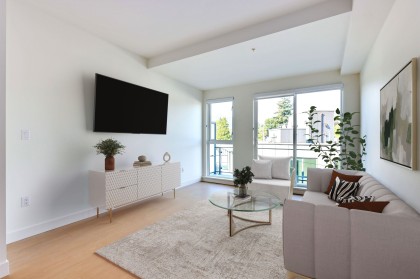 Photo 1 at 564 - 422 E 3rd Street, Lower Lonsdale, North Vancouver