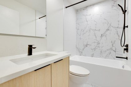 Photo 5 at 564 - 422 E 3rd Street, Lower Lonsdale, North Vancouver