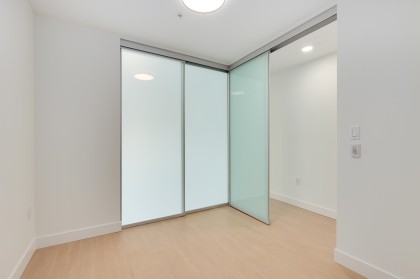 Photo 8 at 564 - 422 E 3rd Street, Lower Lonsdale, North Vancouver