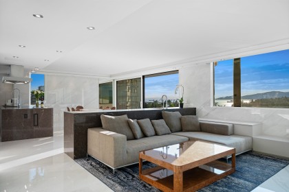 Photo 10 at 1501 - 845 Chilco Street, West End VW, Vancouver West