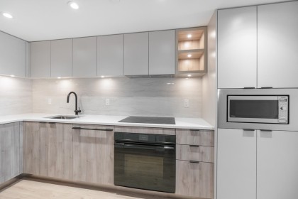 Photo 11 at 325 - 755 Harbourside Drive, Harbourside, North Vancouver