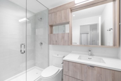 Photo 39 at 325 - 755 Harbourside Drive, Harbourside, North Vancouver