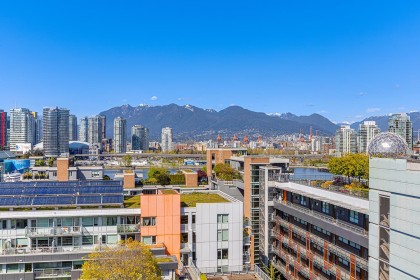 Photo 18 at 1404 - 138 W 1st Avenue, False Creek, Vancouver West