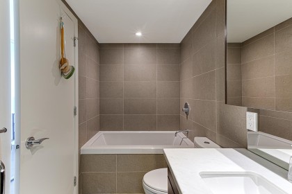 Photo 11 at 1404 - 138 W 1st Avenue, False Creek, Vancouver West