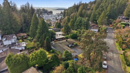 Photo 2 at 5757 Cranley Drive, Eagle Harbour, West Vancouver