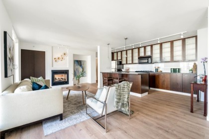 Photo 3 at 2403 - 969 Richards Street, Downtown VW, Vancouver West