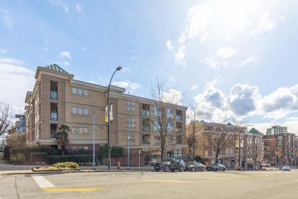 Photo 26 at 218 - 332 Lonsdale Avenue, Lower Lonsdale, North Vancouver