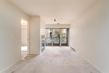 Photo 3 at 218 - 332 Lonsdale Avenue, Lower Lonsdale, North Vancouver