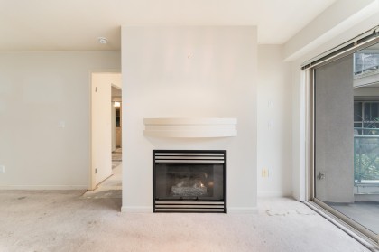 Photo 5 at 218 - 332 Lonsdale Avenue, Lower Lonsdale, North Vancouver