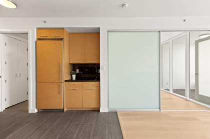 Photo 6 at 308 - 2528 Maple Street, Kitsilano, Vancouver West