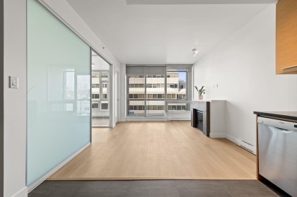 Photo 11 at 308 - 2528 Maple Street, Kitsilano, Vancouver West