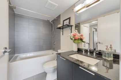 Photo 24 at 507 - 445 W 2nd Avenue, False Creek, Vancouver West