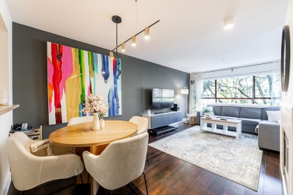 Photo 2 at 203 - 2140 W 12th Avenue, Kitsilano, Vancouver West