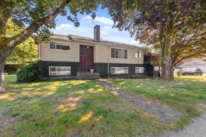 Photo 1 at 6530 Dunbar Street, Southlands, Vancouver West