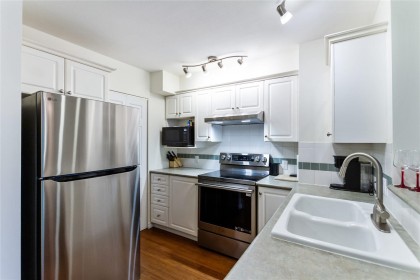 Photo 10 at 204 - 155 E 3rd Street, Lower Lonsdale, North Vancouver