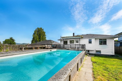 Photo 4 at 822 E 4th Street, Queensbury, North Vancouver