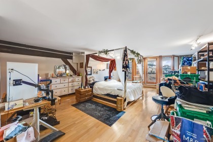 Photo 11 at 5-1 - 550 Beatty Street, Downtown VW, Vancouver West