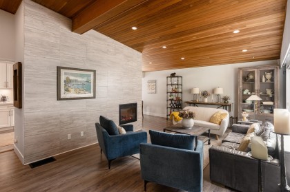 Photo 3 at 3642 Sykes Road, Lynn Valley, North Vancouver