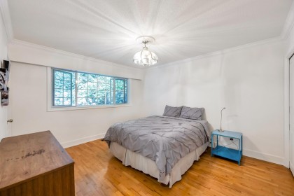 Photo 17 at 5560 Greenleaf Road, Eagle Harbour, West Vancouver