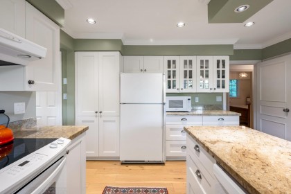 Photo 15 at 5560 Greenleaf Road, Eagle Harbour, West Vancouver