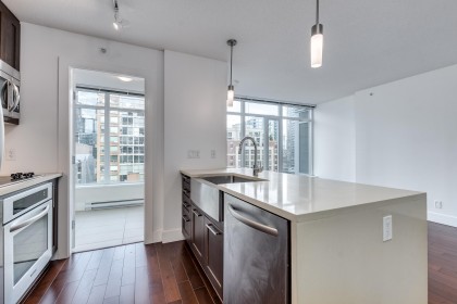 Photo 11 at 1404 - 888 Homer Street, Downtown VW, Vancouver West