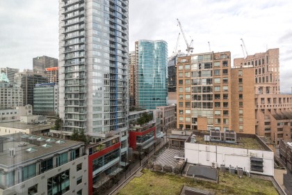 Photo 19 at 1404 - 888 Homer Street, Downtown VW, Vancouver West