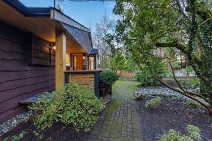 Photo 38 at 4411 Stone Crescent, Cypress, West Vancouver