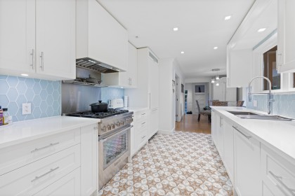 Photo 10 at 4411 Stone Crescent, Cypress, West Vancouver