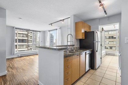 Photo 2 at 1506 - 1420 W Georgia Street, West End VW, Vancouver West