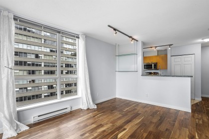 Photo 14 at 1506 - 1420 W Georgia Street, West End VW, Vancouver West